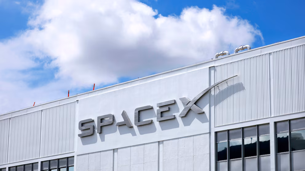 How SpaceX hit its $2tn valuation